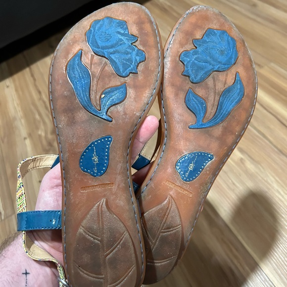 Born Crown Leather Animal Print Sandals NWOT Size 11 - Picture 3 of 5